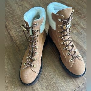 Stuart Weitzman Rockie Lift Chill boot